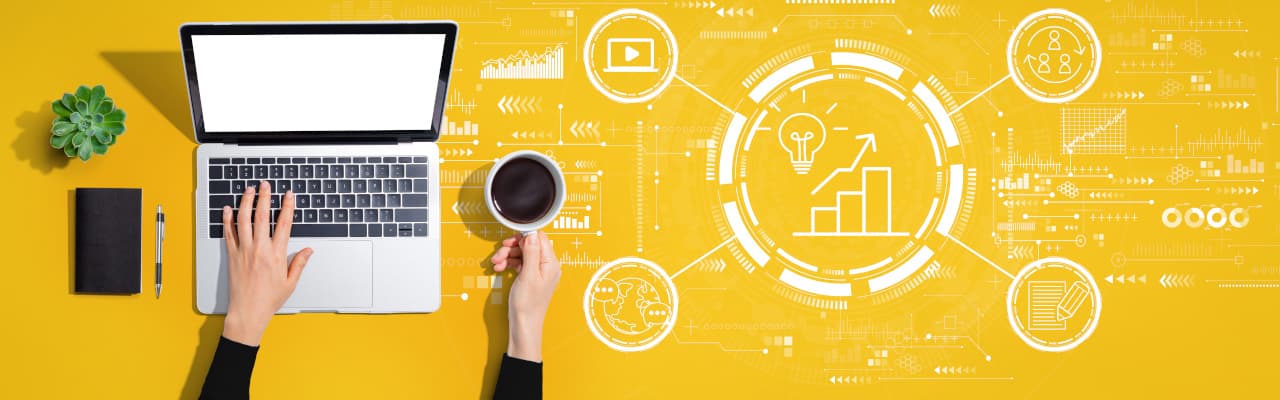 Online Marketing (jpg) | Motiv Tierney - stock.adobe.com | © stock.adobe.com, Mai 2022